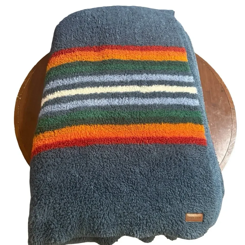 PENDLETON Crater National Park SHERPA Blue Stripe Blanket Comforter 92x102 KING
